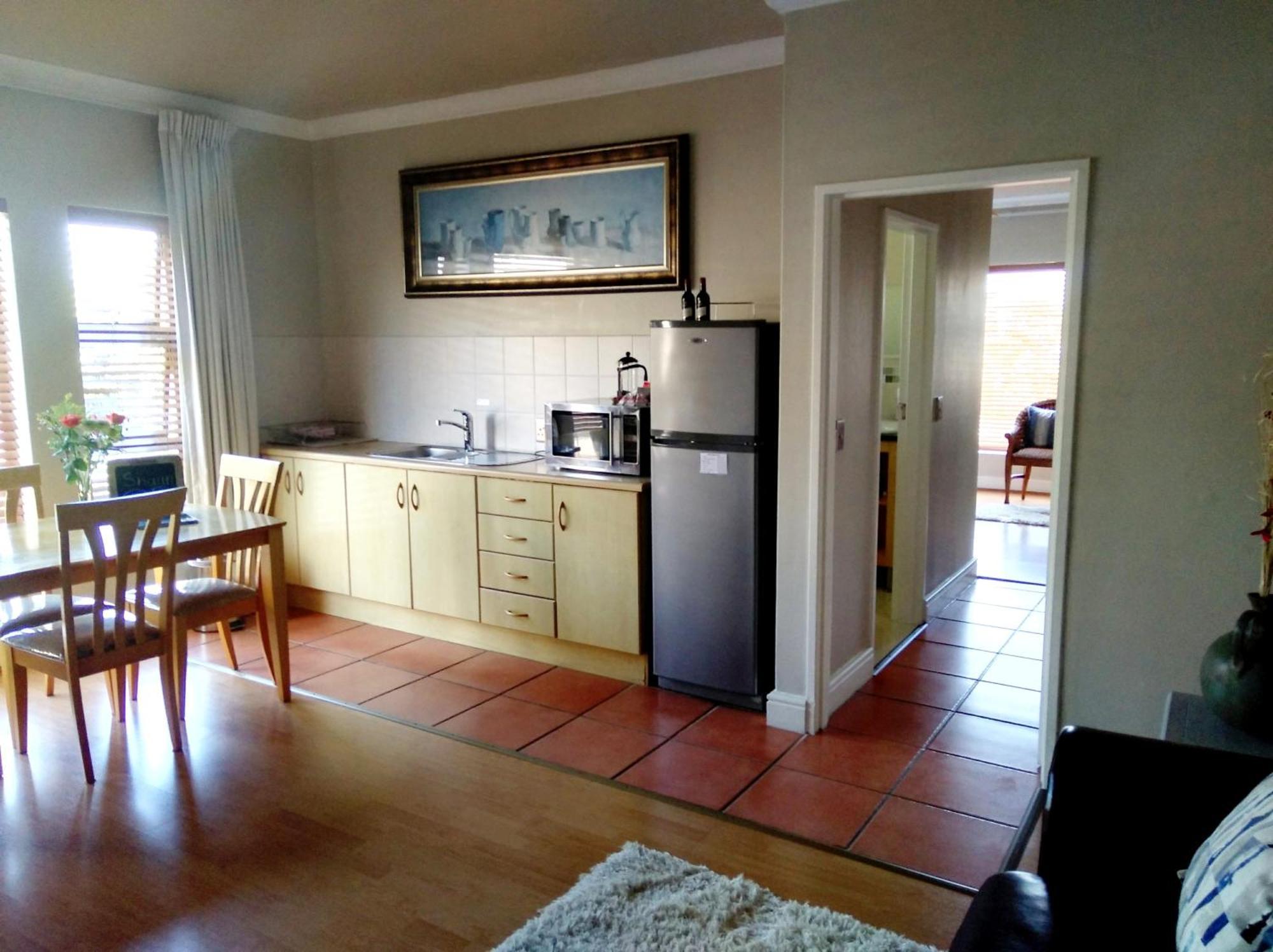 Casa Mia Guesthouse Table View Bagian luar foto