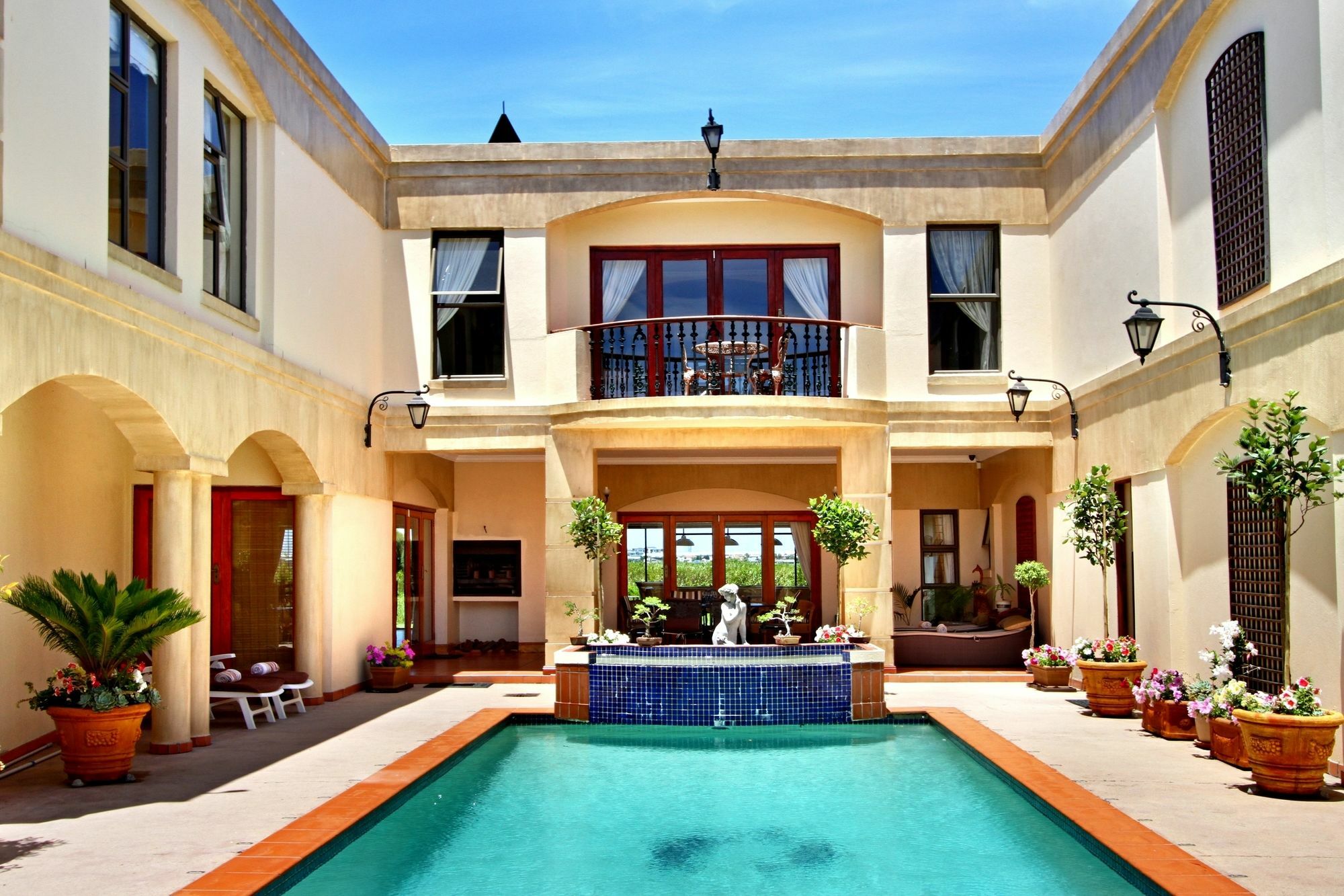 Casa Mia Guesthouse Table View Bagian luar foto