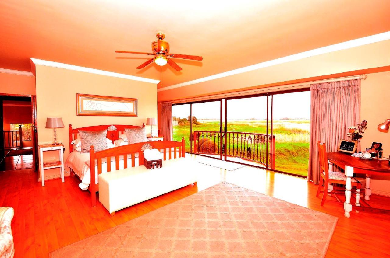 Casa Mia Guesthouse Table View Bagian luar foto